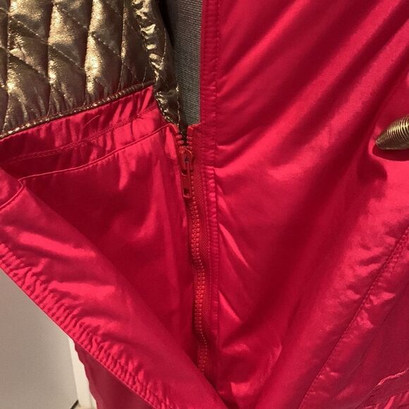 London Fog Coat  - Picture 5 of 14